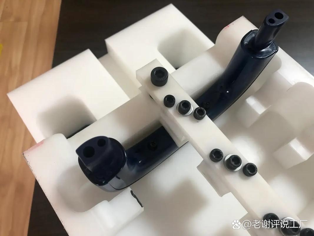 pokemmo蓝鼻子工具箱最快赚钱方法安卓免费vip版