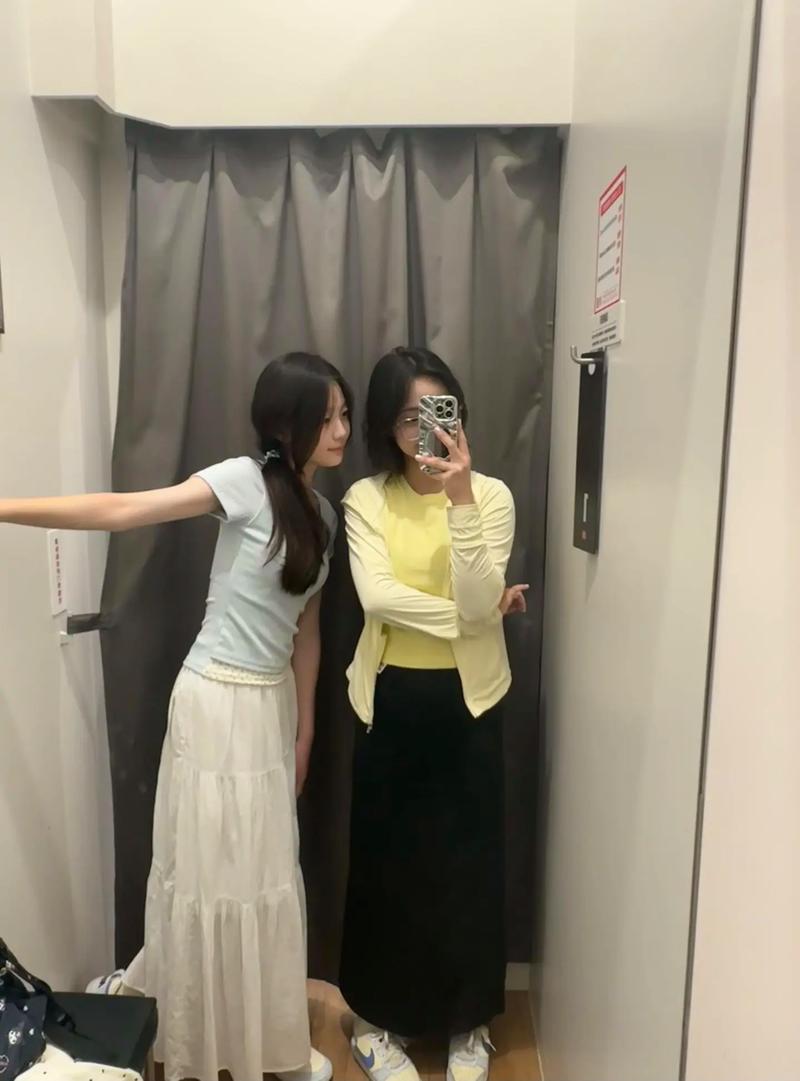 与姐姐一起生活