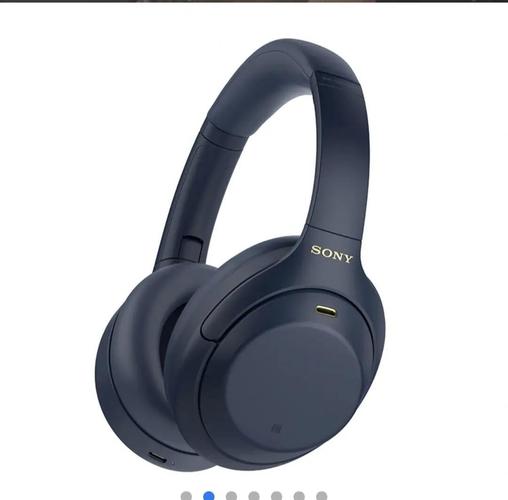 Sony Headphones Con