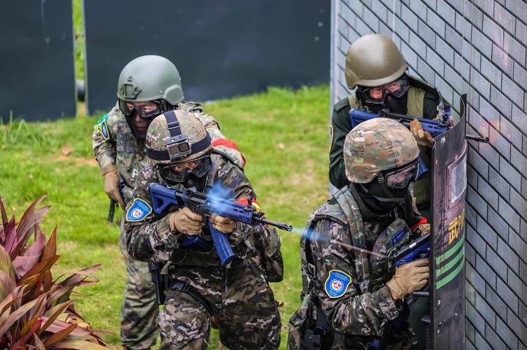 反抗CS16联