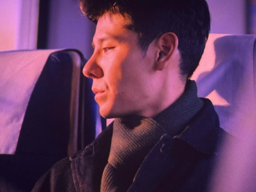 七天眼镜三部曲视频
