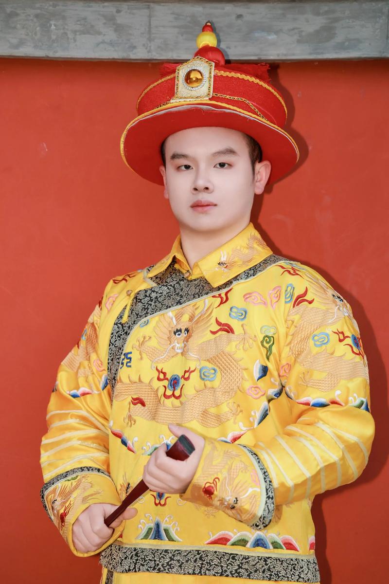 举皇