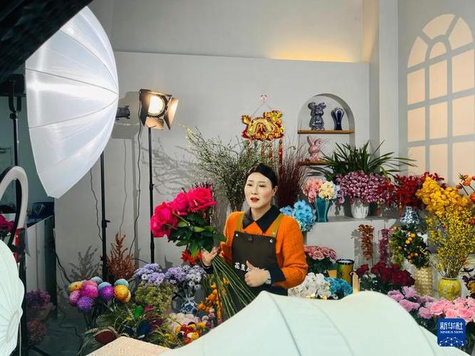 鲜花直播给力版手机在线观看