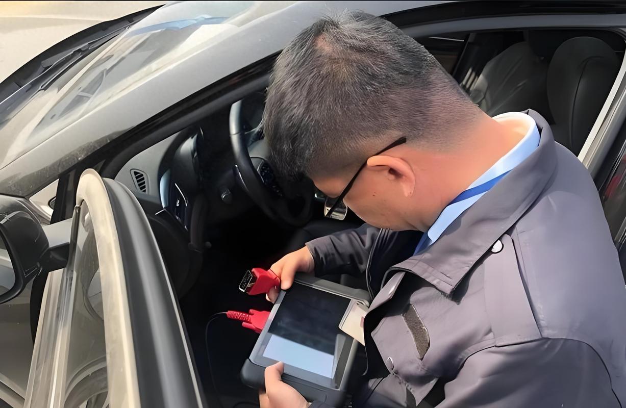 汽车故障检测