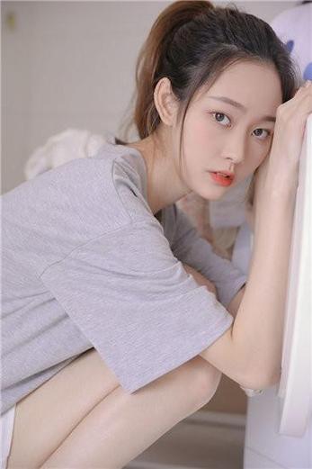 向日葵视频下载并安装APP