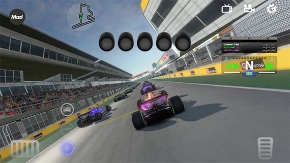 f1模拟器直接下载极速版app
