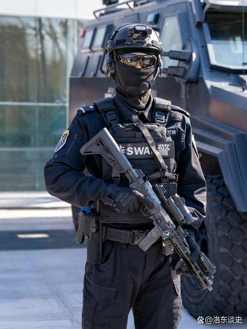 武装特警